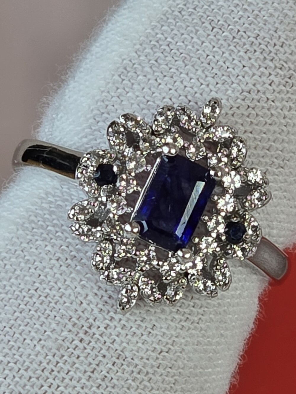 925 Sterling Silver Ring Sz 6.75 with Natural Sapphire & Cz